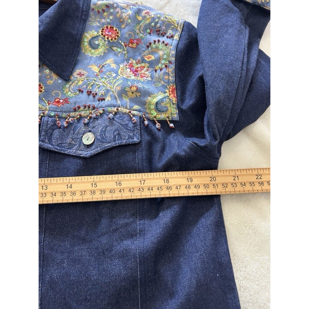 Womens Denim Jacket Large Floral Yoke Beaded Embellished Flip Cuff Artsy Boho - Picture 10 of 11